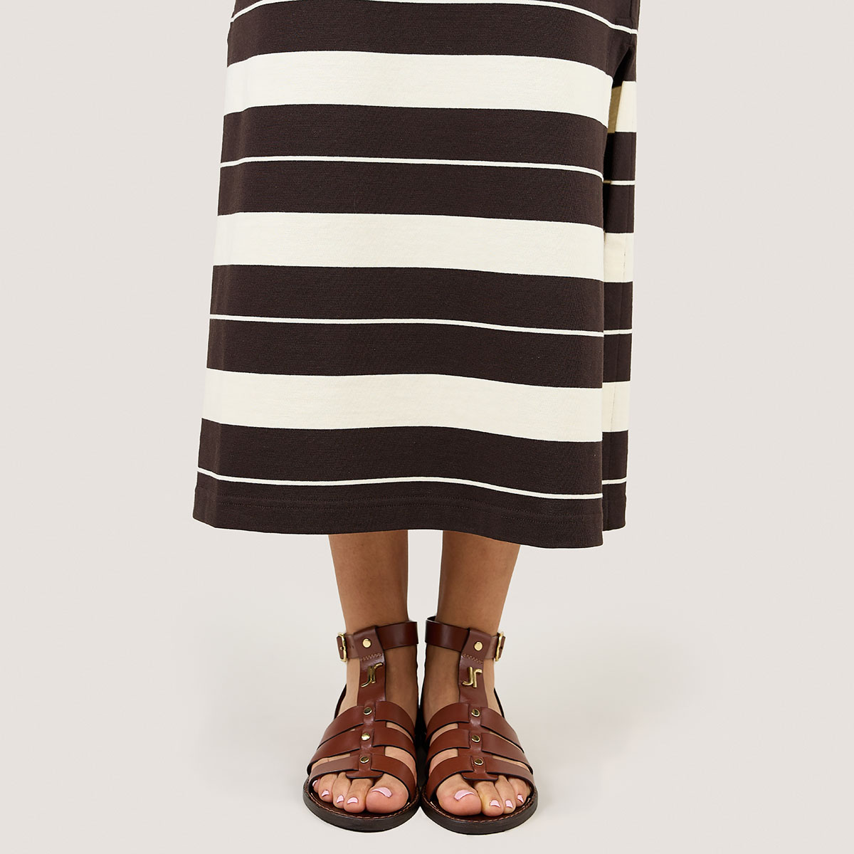 Monogrammed sandals with adjustable buckles in cognac leather | WAN