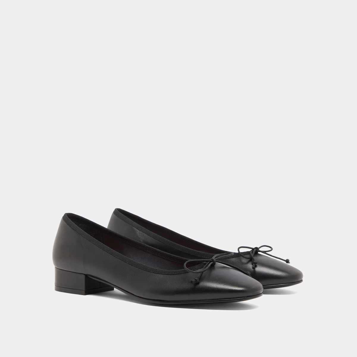 Heeled ballet flats in black leather | DADOU