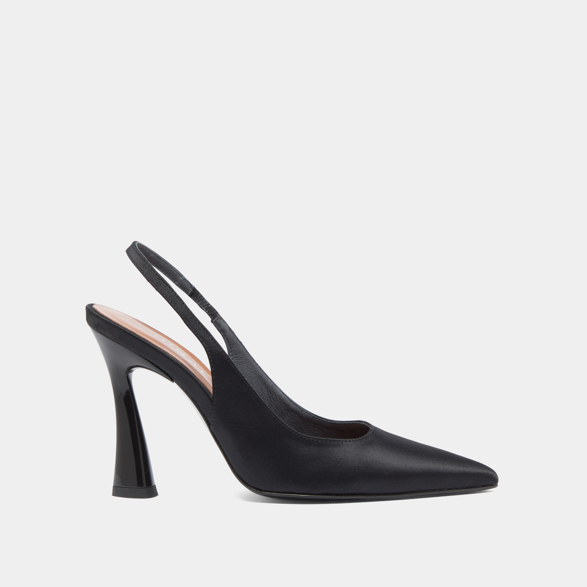 Pointed-toe slingbacks in black satin | DRESSY