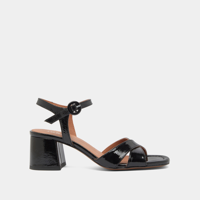 Heeled sandals black