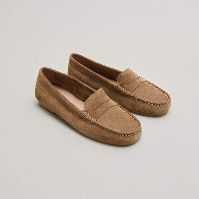 Loafers with topstitching in beige crust | greg