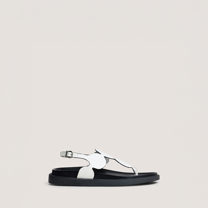 Sandals with adjustable straps in ecru leather | wind