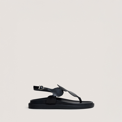 Sandals with adjustable straps in black leather | WIND