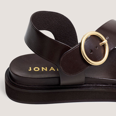 Wide-strap sandals in dark brown leather | WASH