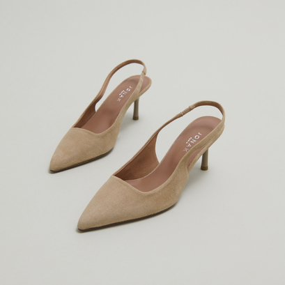 Pointed-toe pumps in camel velvet | diamantine