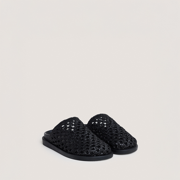 Openwork mules in black raffia | WOLFANG