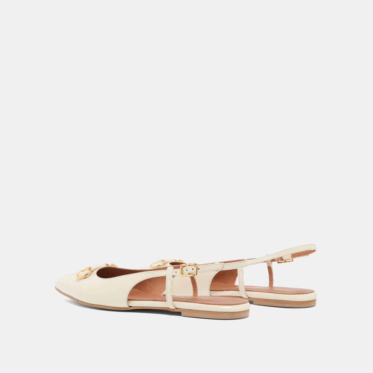Pointed-toe slingback ballet flats with gold bits in ecru shiny leather | DEDICACE