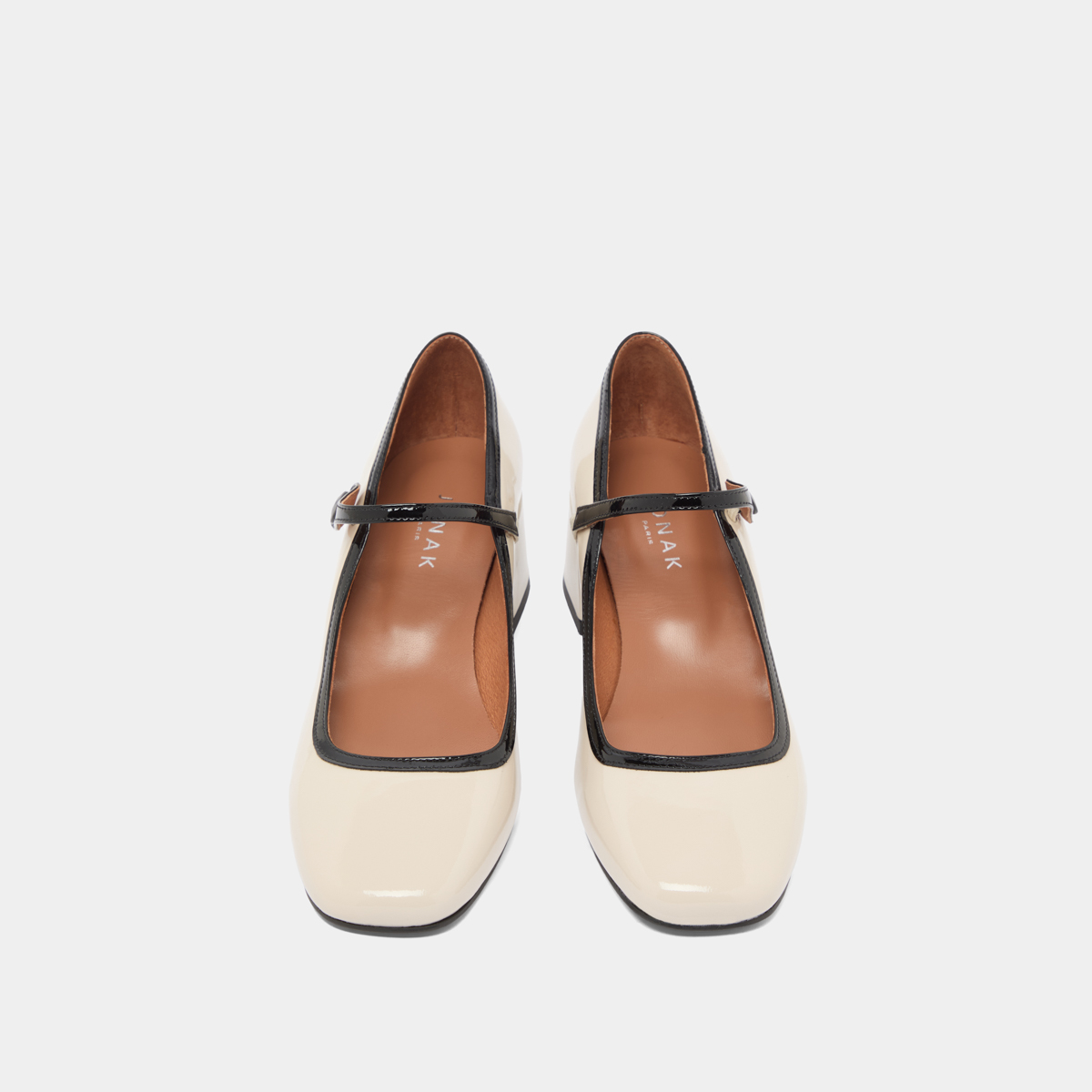 Mary Jane with heels and square toes in ecru and black varnish | DONZAI