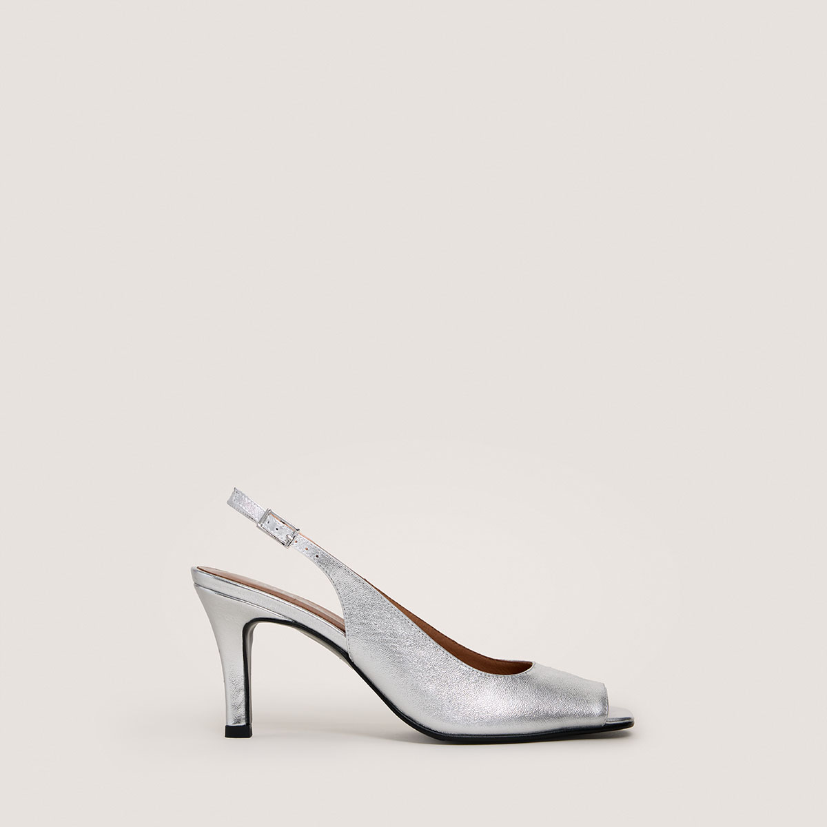Slingback pumps in silver metallic leather | DEVOTION