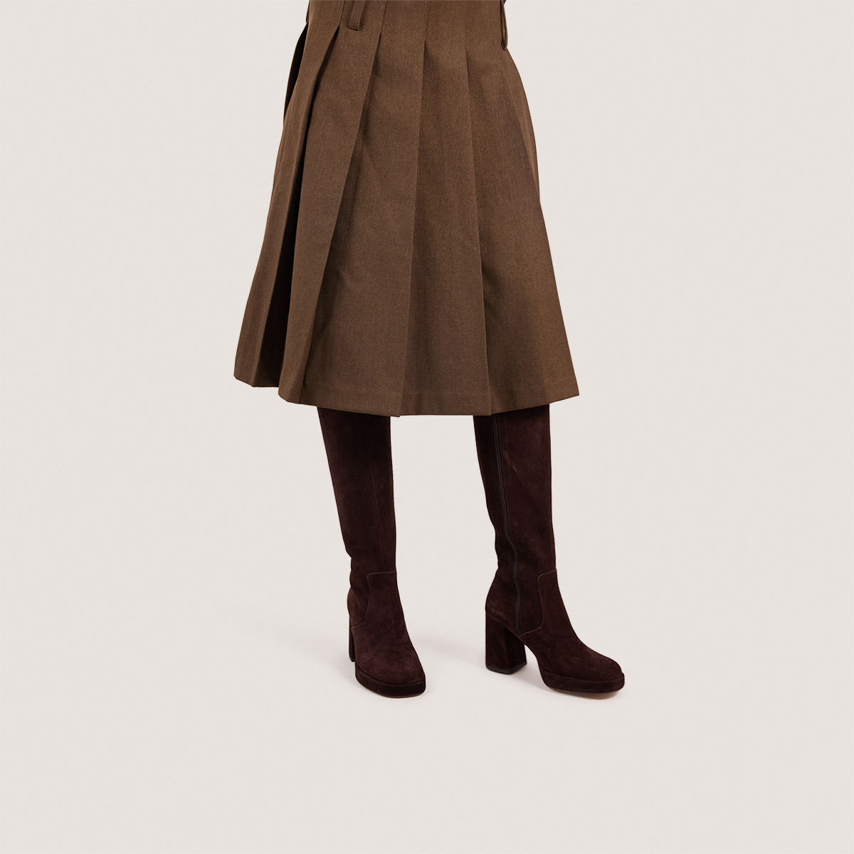 Platform Boots in maroon velvet | VENDOME