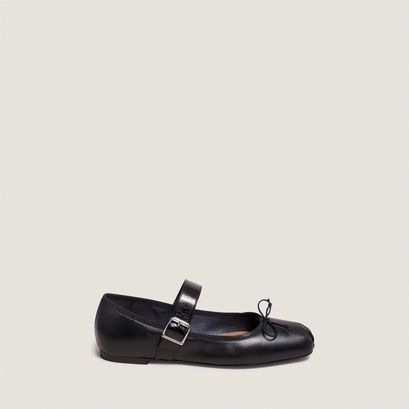 Ballet flats with adjustable buckles in black leather | dominante