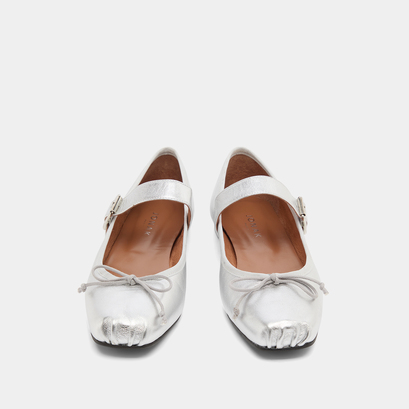 Ballet flats with adjustable buckles in silver metallic leather | dominante