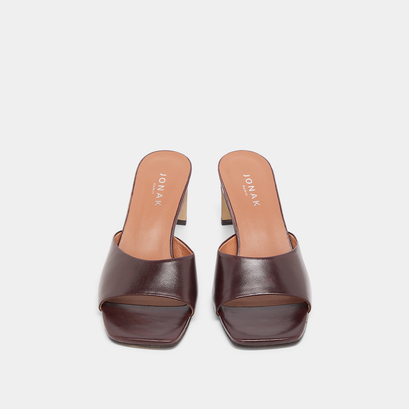 Heeled mules in dark brown leather | derive