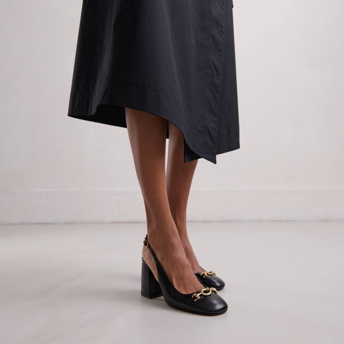 Slingback pumps in black leather | DECOUV