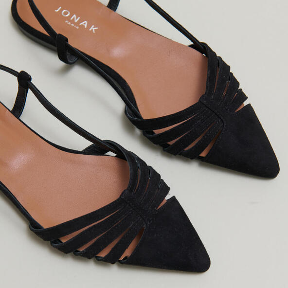 Pointed-toe open-toe ballet flats in black velvet | delicatesse