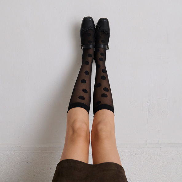 Ballet flats with adjustable buckles in black leather | dominante