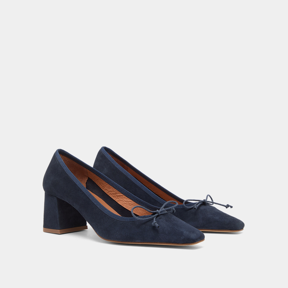 Lace-up pumps in navy velvet | DRING