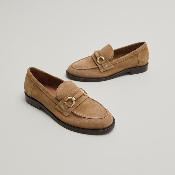 Loafers with gold bits in dark beige suede | DROP