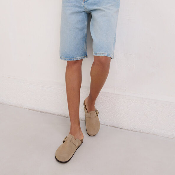 Buckle Mules in taupe crust | MUNCH