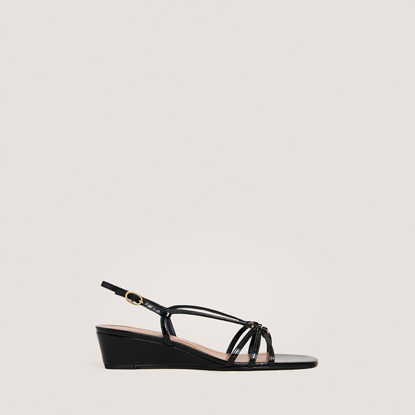 Wedge sandals in black shiny leather | DESINVOLTE