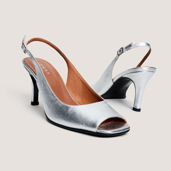 Slingback pumps in silver metallic leather | DEVOTION