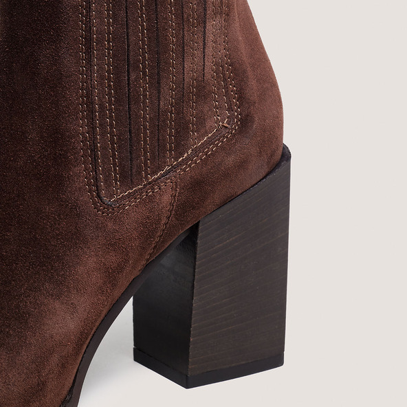 Gathered boots with heel in brown suede | PERLINE