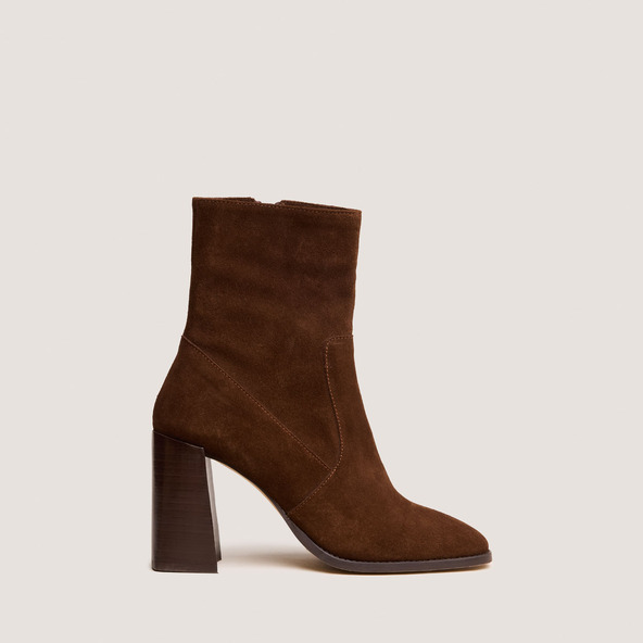 Heeled Ankle Boots with Square Toe in brown suede | VIDAL