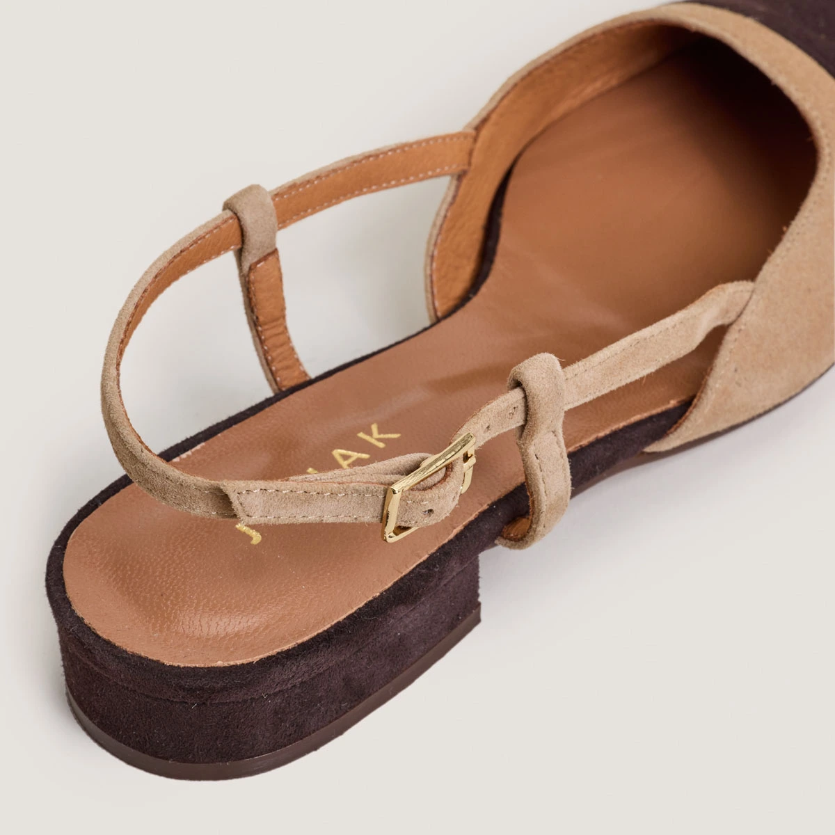 Slingback Ballet Flats in dark brown and camel velvet | DHAPOU
