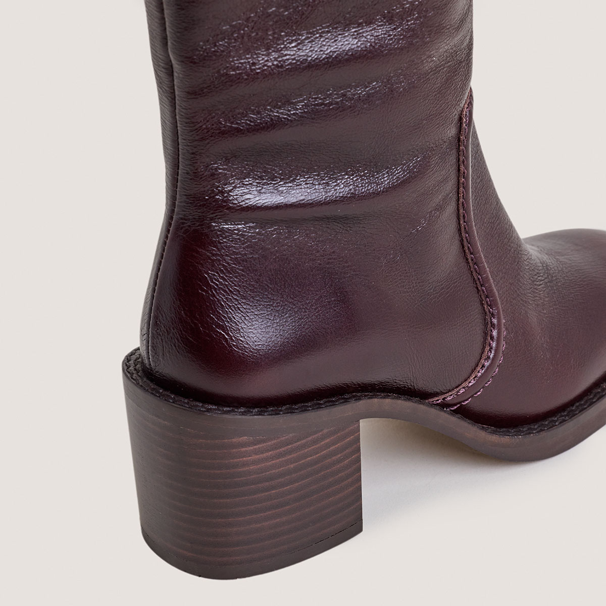 Laminated Heel Boots in aged chocolate leather | BIJOU