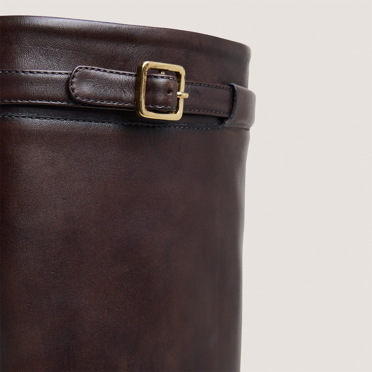 Knee-high boots in dark brown patinated leather | MELODY