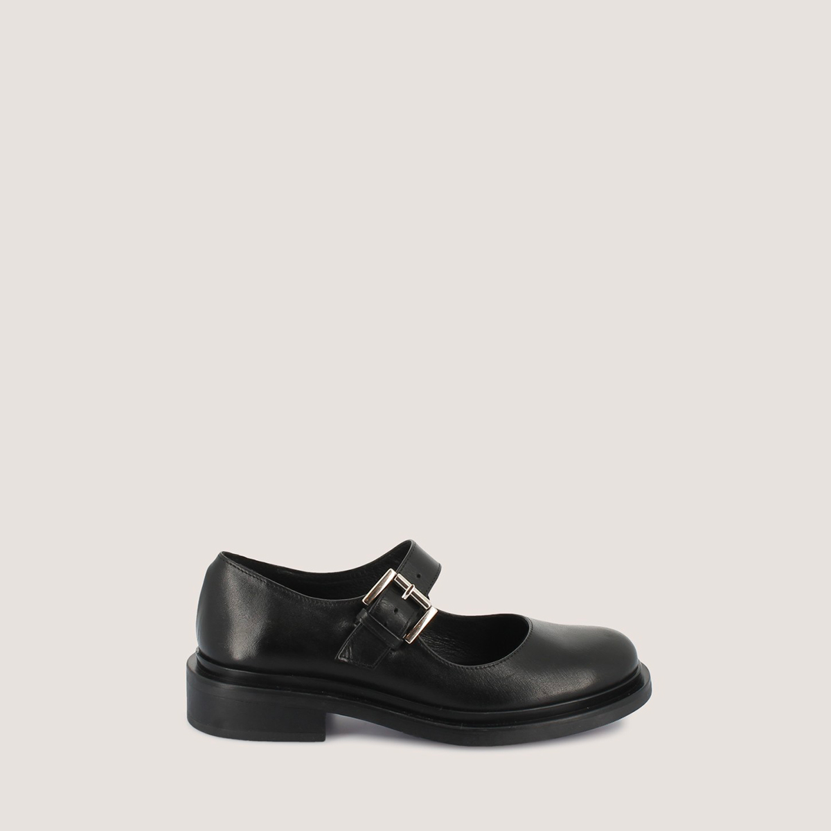 Round-toe Mary Janes in black leather | MATHOU