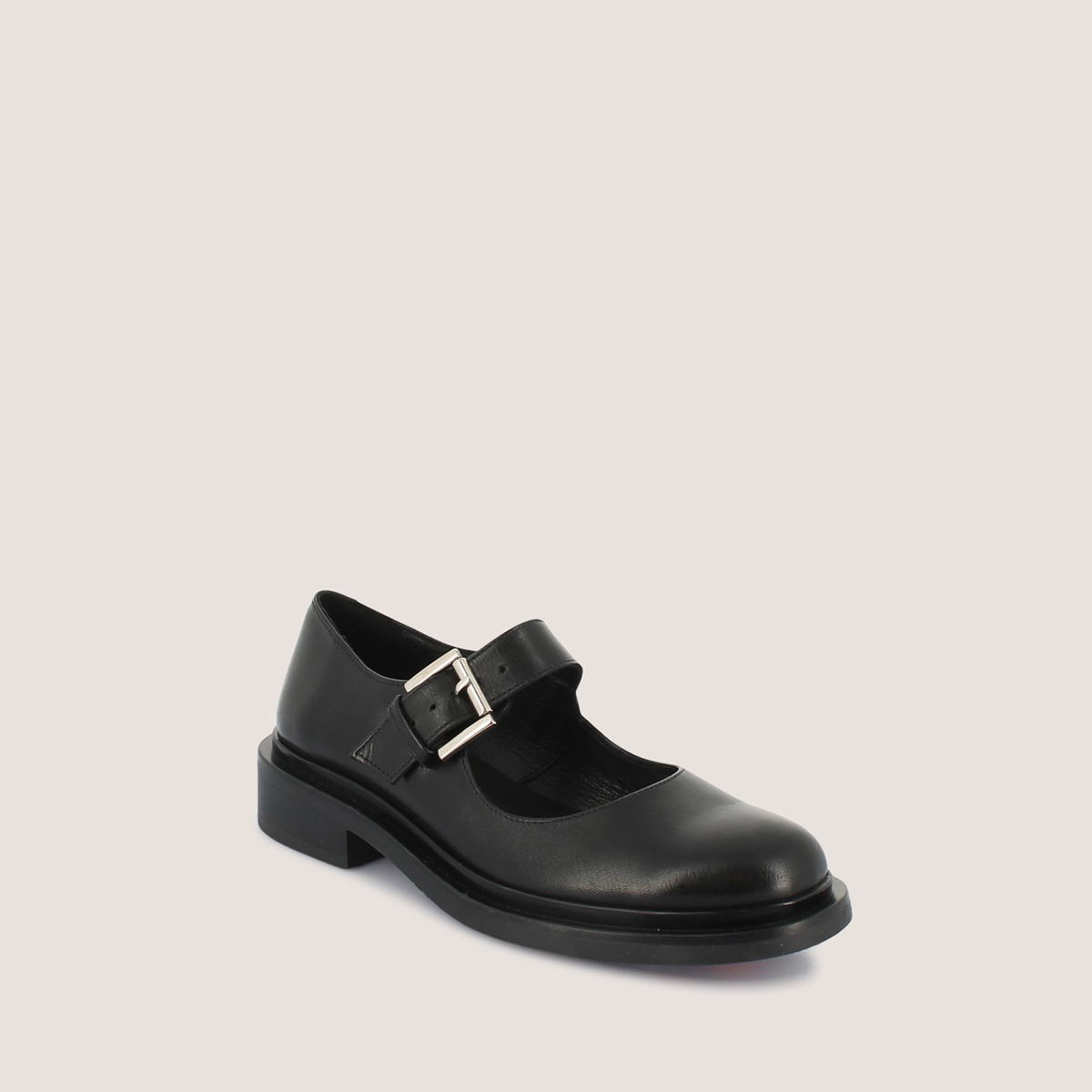 Round-toe Mary Janes in black leather | MATHOU