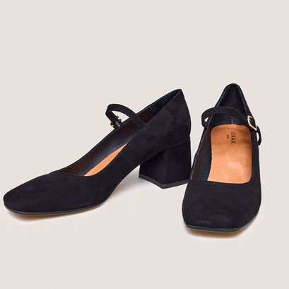 Mary jane with square heels in black velvet | alienor