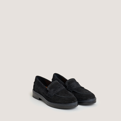Loafers with rounded toe in black suede | mirna