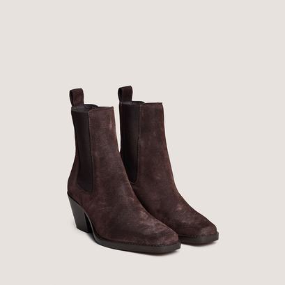 Pointed toe ankle boots in dark brown suede | boa