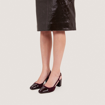 Heeled slingbacks in burgundy patent leather and velvet | dhapop