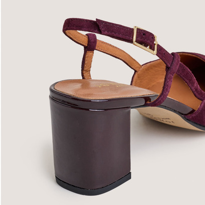 Heeled slingbacks in burgundy patent leather and velvet | dhapop
