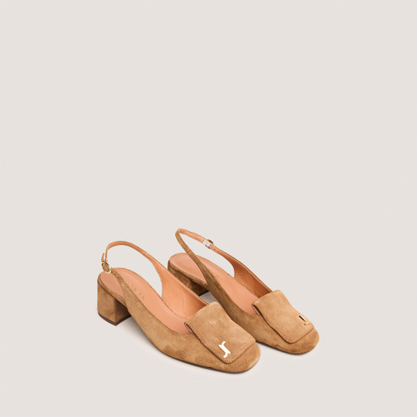 Monogrammed slingback pumps in cognac suede | DAIKI