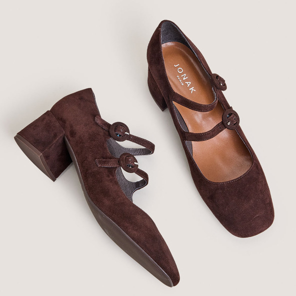 Mary Jane's with double straps and rounded toe in brown velvet | DELOU