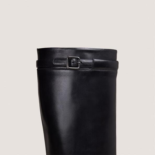 Knee-high boots in black leather | MELODY