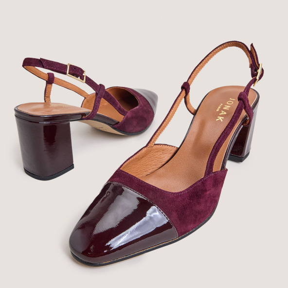 Heeled slingbacks in burgundy patent leather and velvet | DHAPOP
