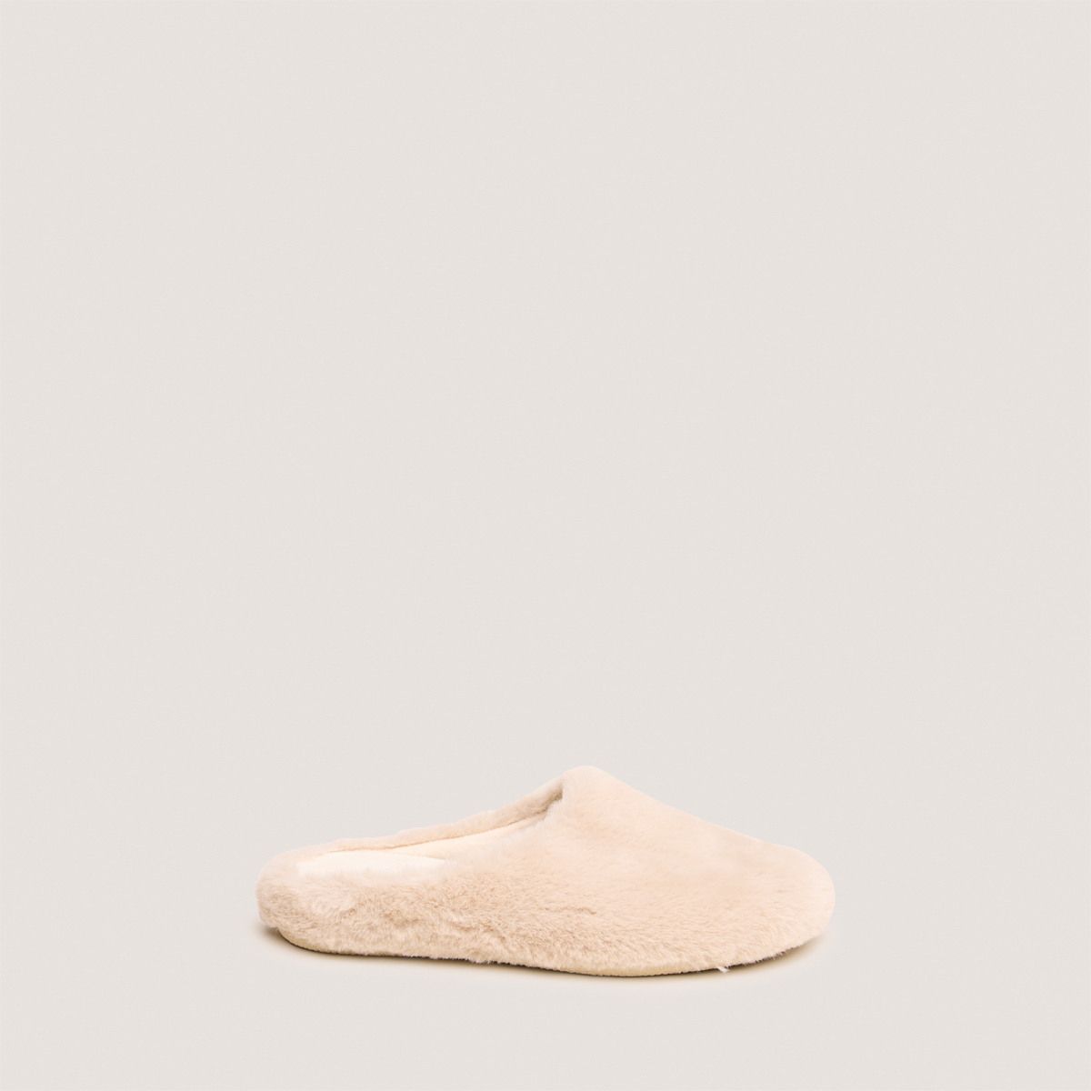 Slippers in beige fluffy fabric | JUDE