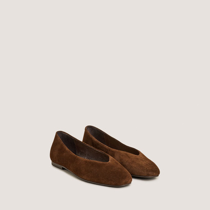 Ballet flats with rounded toe in split brown leather | delvis