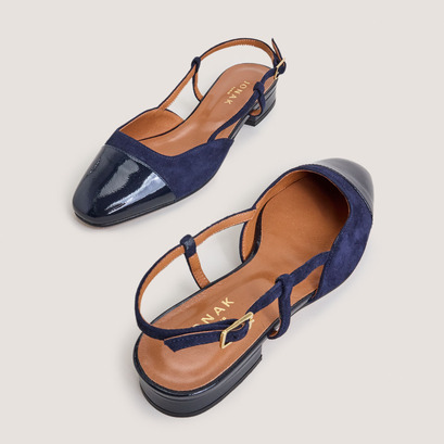 Slingback ballet flats in navy patent leather and navy velvet | dhapou