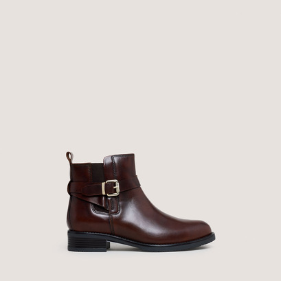 Boots with buckles in cognac patinated leather | abstrait