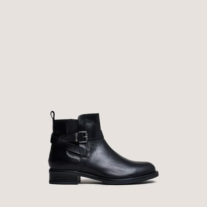 Boots with Buckles black