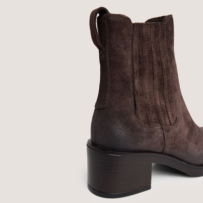 Heeled Boots dark brown