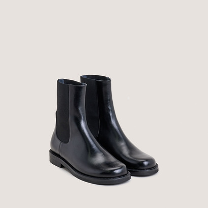 Boots with elastic panels black