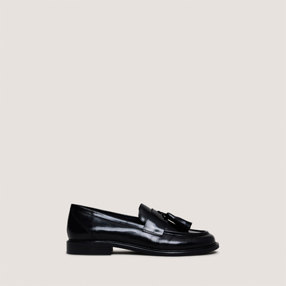 Loafers with tassels in black leather| damande