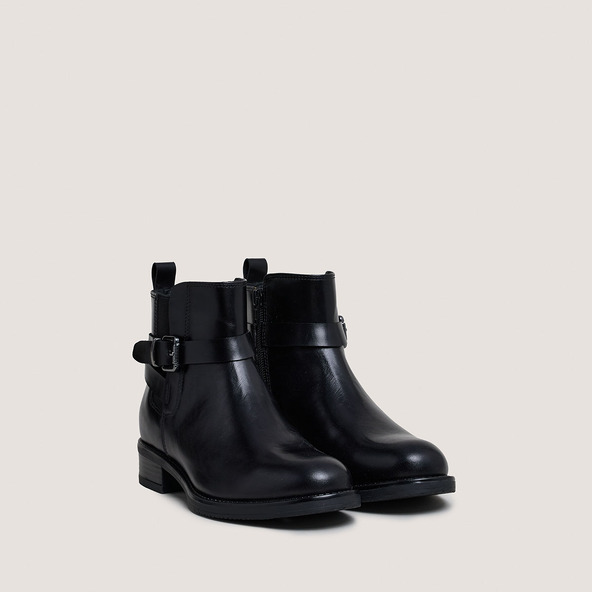 Boots with Buckles in black leather | ABSTRAIT